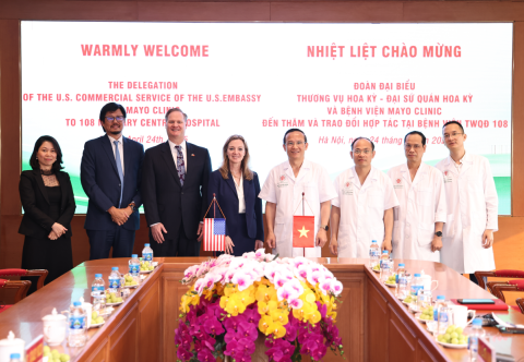 Đón tiếp đoàn Thương vụ Hoa Kỳ (USCS) - Đại sứ quán Hoa Kỳ và đại diện Bệnh viện Mayo Clinic (Hoa Kỳ) đến thăm và trao đổi hợp tác