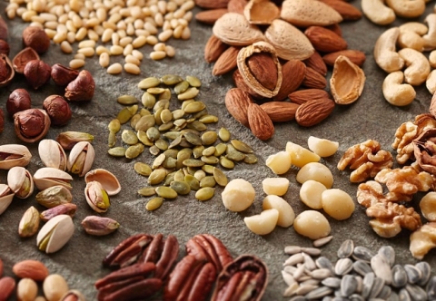 5 loại hạt giúp giảm cân hiệu quả